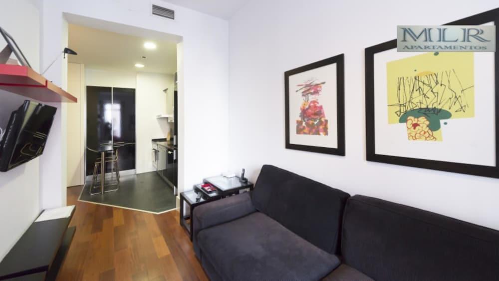 Modern Flats In Justicia By Allo Housing Madri Exterior foto